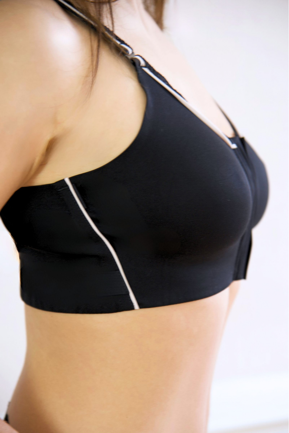 Kompressions-BH nach Brust-OP – POPPY Post-OP BH schlicht | Embody – Schwarz